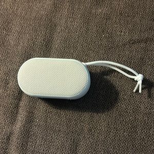 Onn Bluetooth wireless speaker